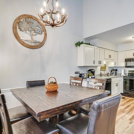 Downtown Gatlinburg Condo With Mountain-View Balcony Buitenkant foto
