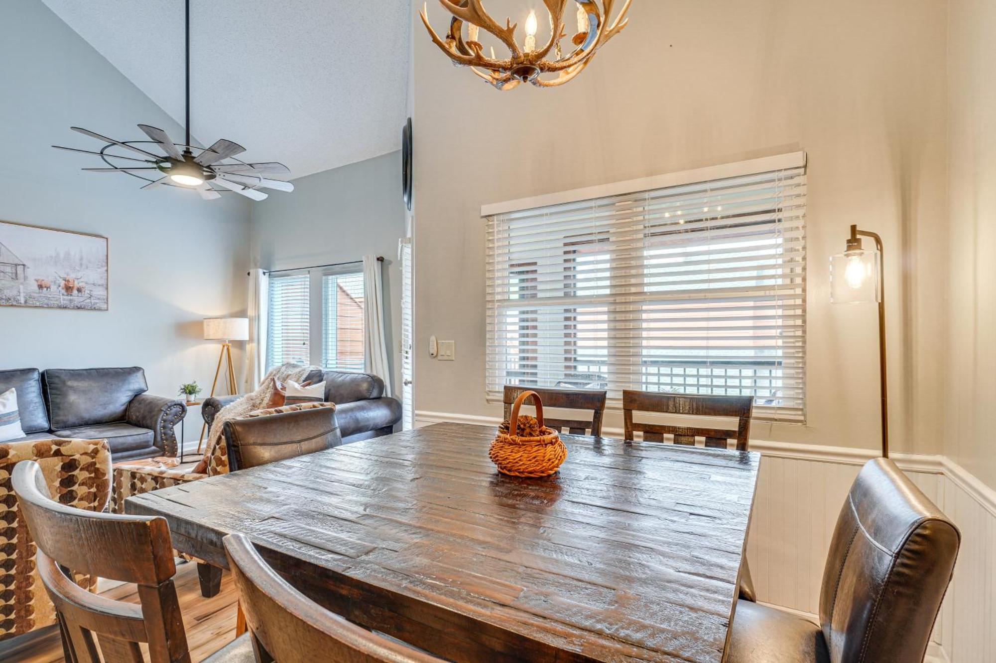 Downtown Gatlinburg Condo With Mountain-View Balcony Buitenkant foto