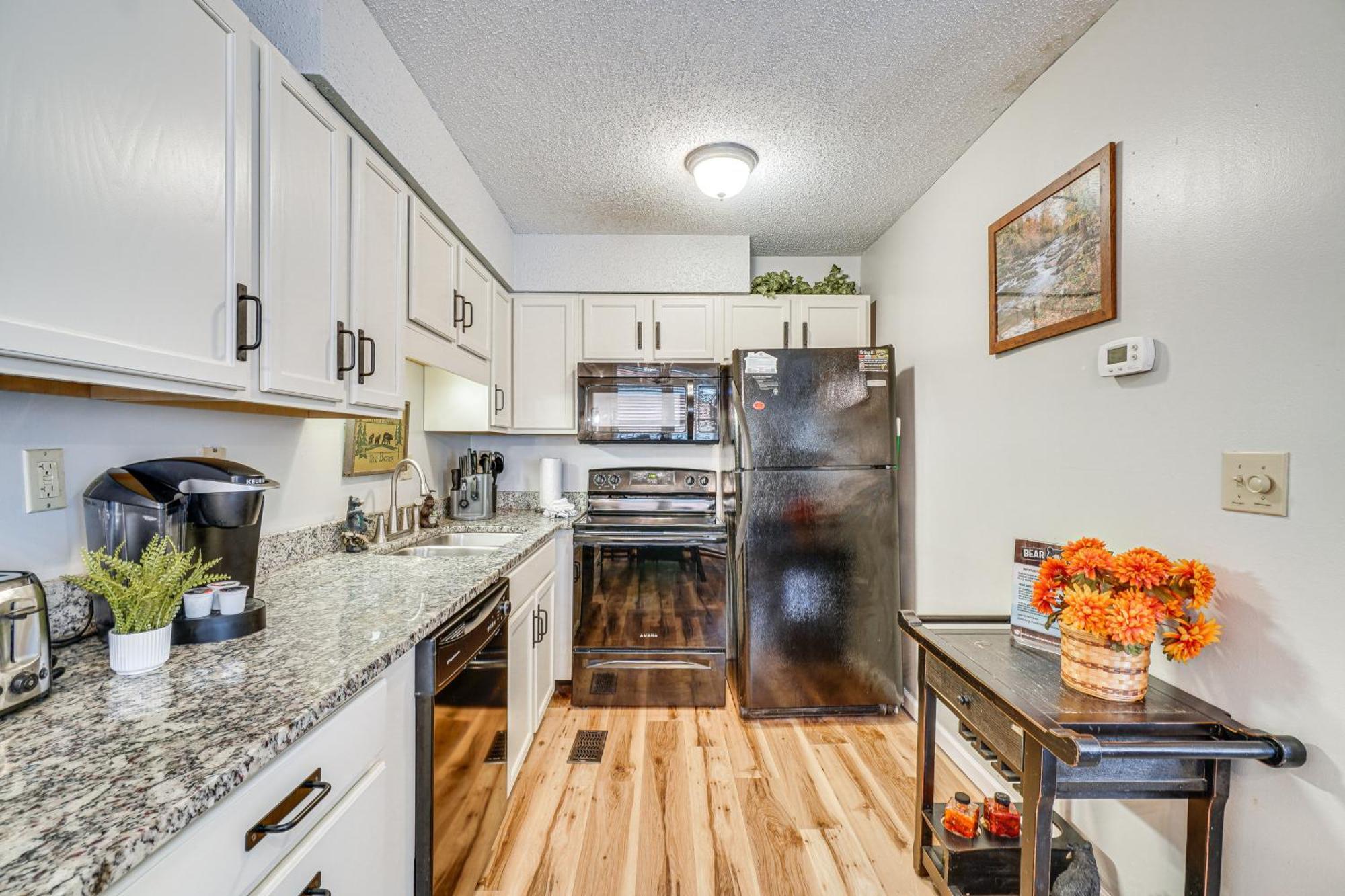 Downtown Gatlinburg Condo With Mountain-View Balcony Buitenkant foto