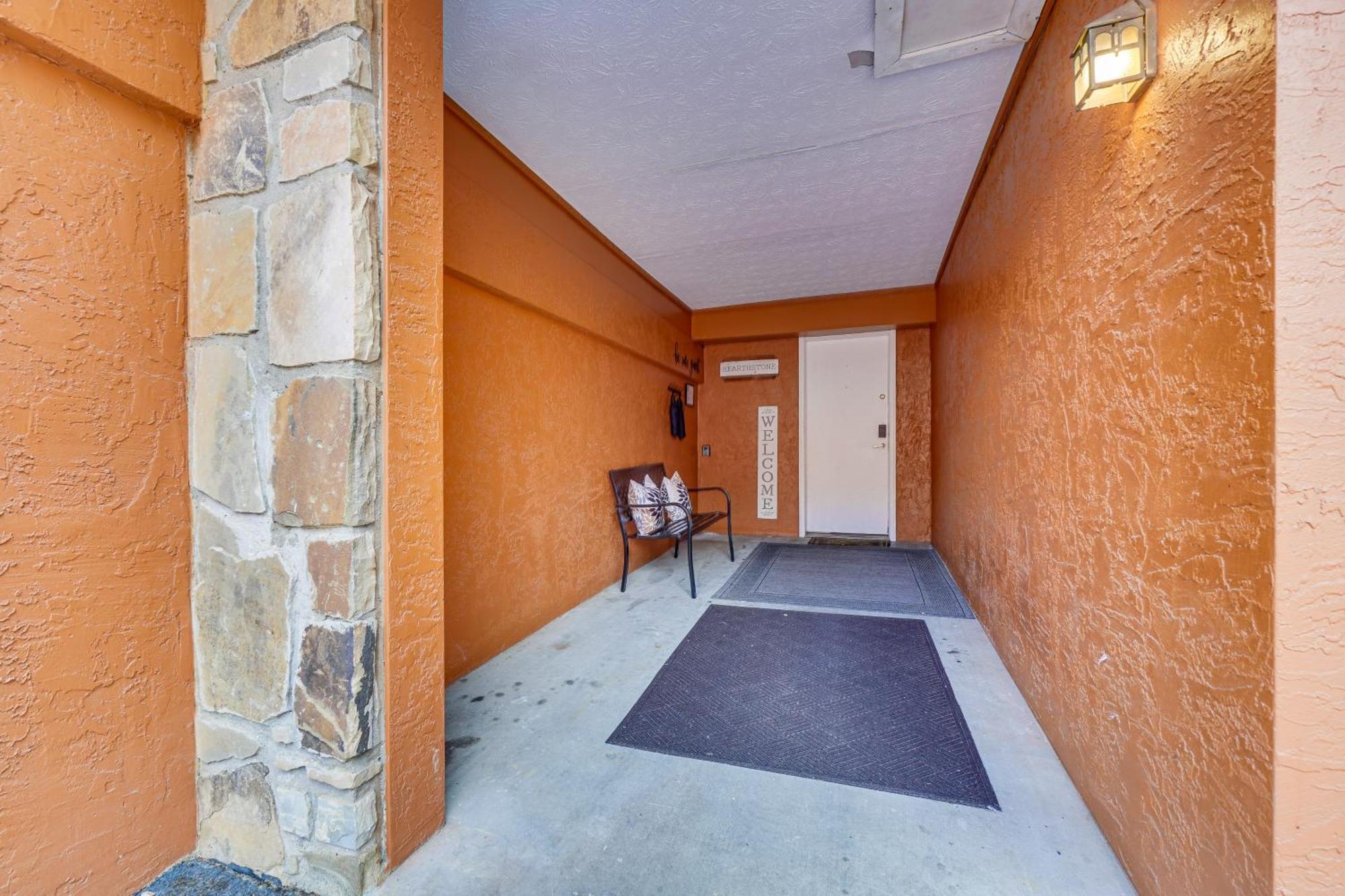 Downtown Gatlinburg Condo With Mountain-View Balcony Buitenkant foto